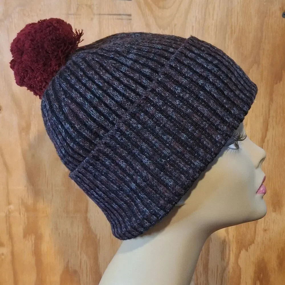 Lululemon Athletica Beanie Women's OS Fleece Lined Black Maroon Outdoor Gorpcore